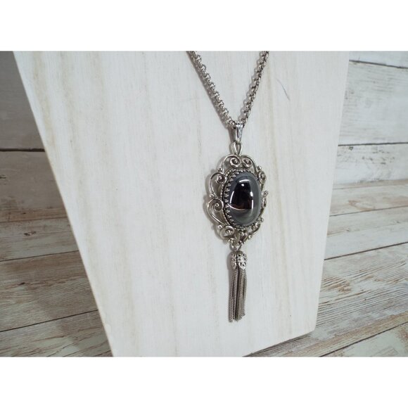 Vintage Whiting & Davis Silver Tone Black Cabochon Pendant Necklace - Picture 2 of 10